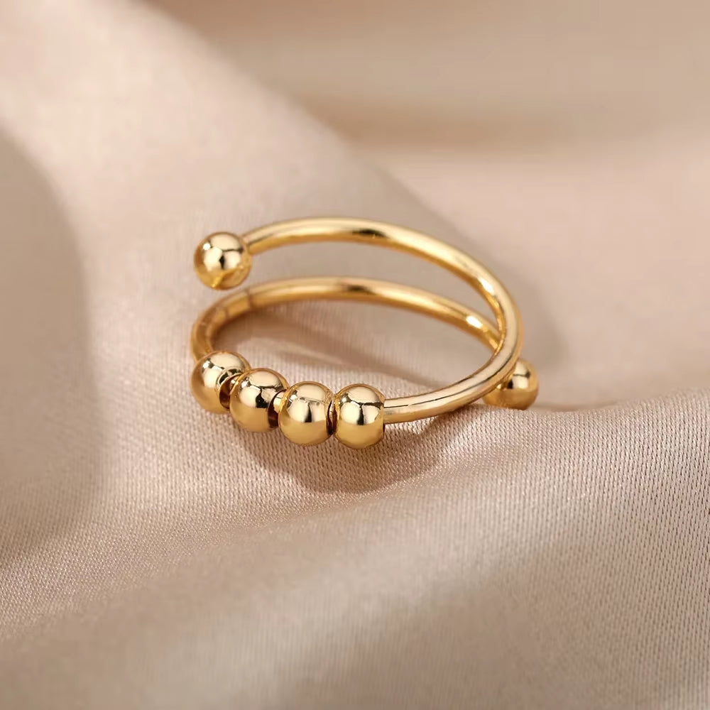 Shine Bright with Our Aesthetic Heart Gold Stainless Steel Rings! Perfect for Weddings, Prom, and Gifts! 💖✨ #VintageVibes #WaterproofJewelry