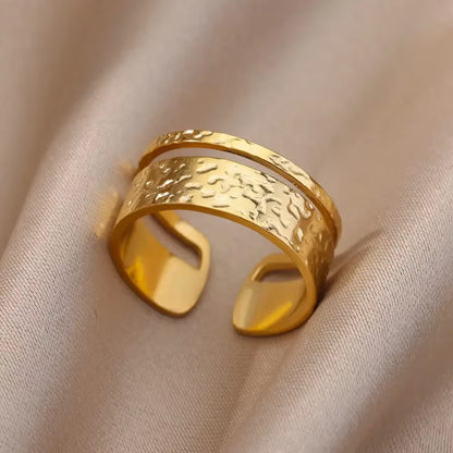 Shine Bright with Our Aesthetic Heart Gold Stainless Steel Rings! Perfect for Weddings, Prom, and Gifts! 💖✨ #VintageVibes #WaterproofJewelry