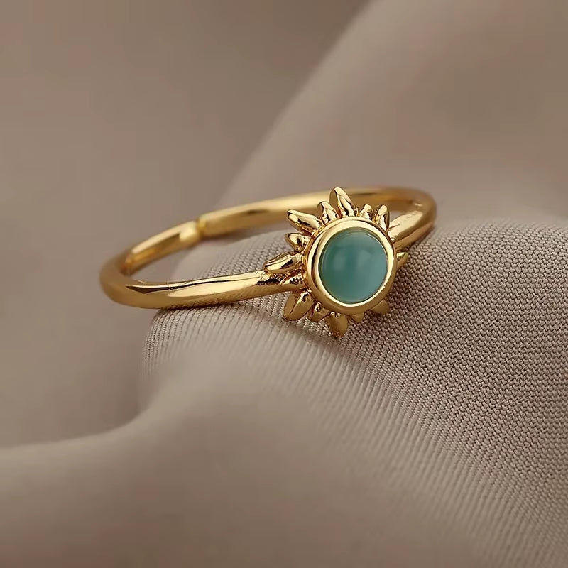 Shine Bright with Our Aesthetic Heart Gold Stainless Steel Rings! Perfect for Weddings, Prom, and Gifts! 💖✨ #VintageVibes #WaterproofJewelry