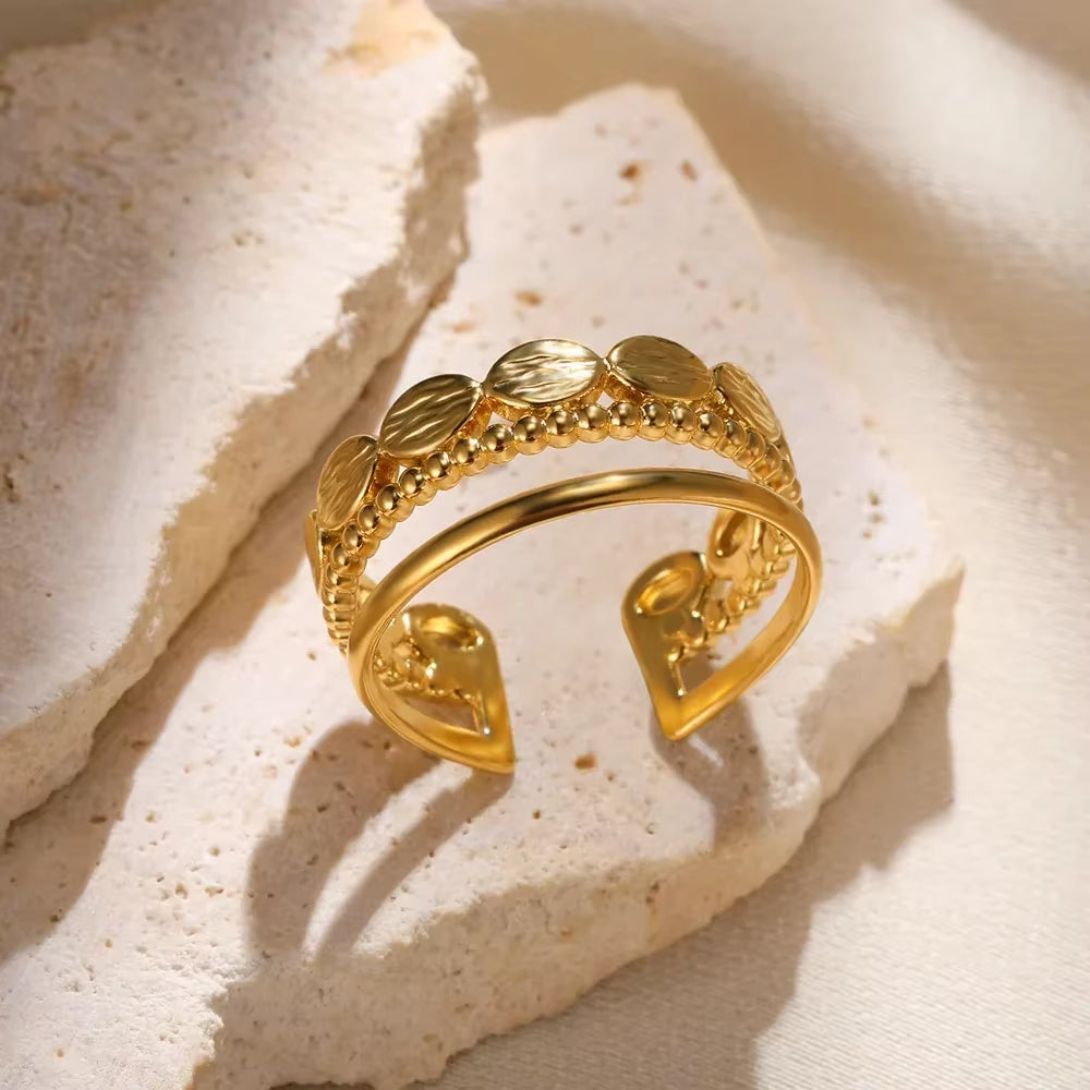 Shine Bright with Our Aesthetic Heart Gold Stainless Steel Rings! Perfect for Weddings, Prom, and Gifts! 💖✨ #VintageVibes #WaterproofJewelry