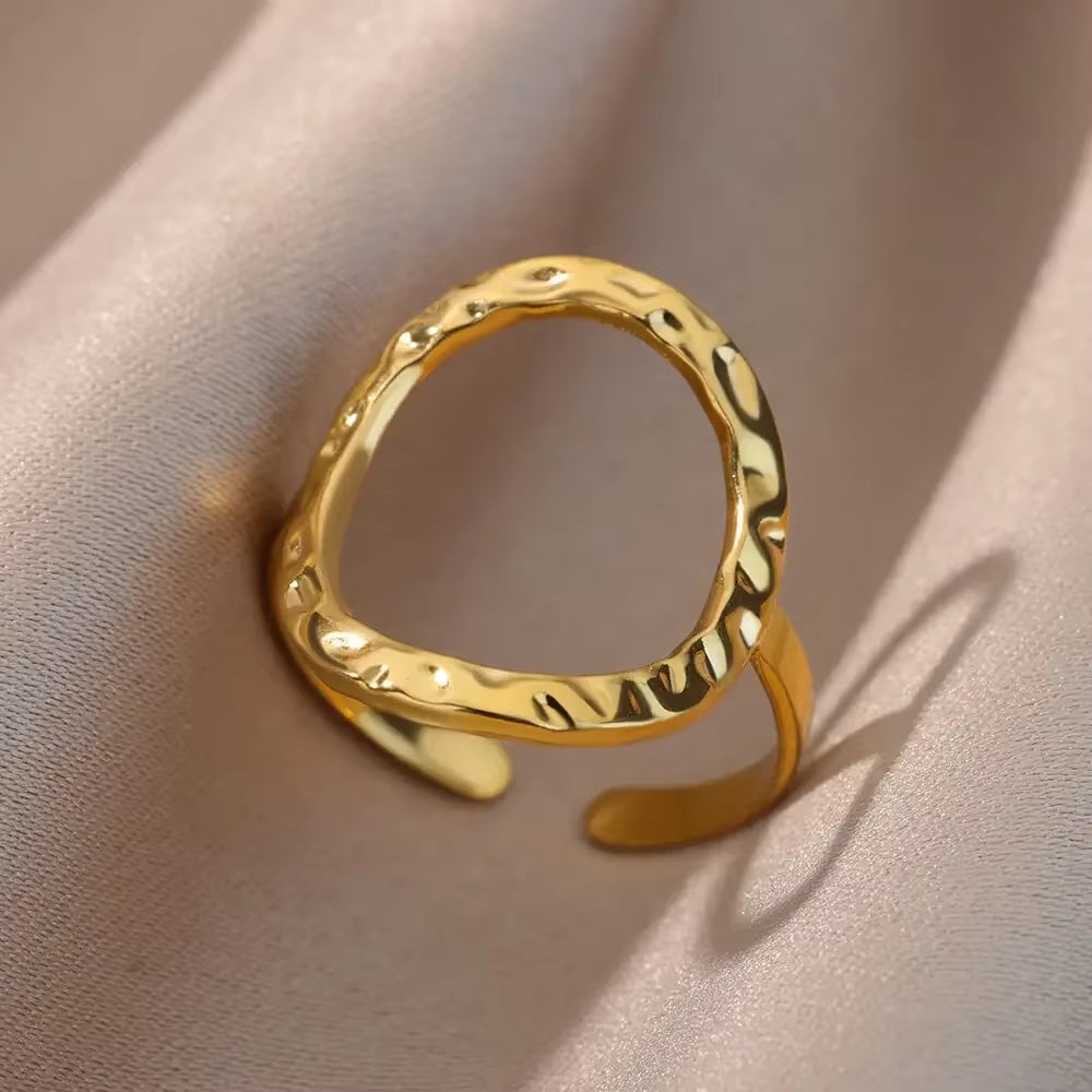 Shine Bright with Our Aesthetic Heart Gold Stainless Steel Rings! Perfect for Weddings, Prom, and Gifts! 💖✨ #VintageVibes #WaterproofJewelry