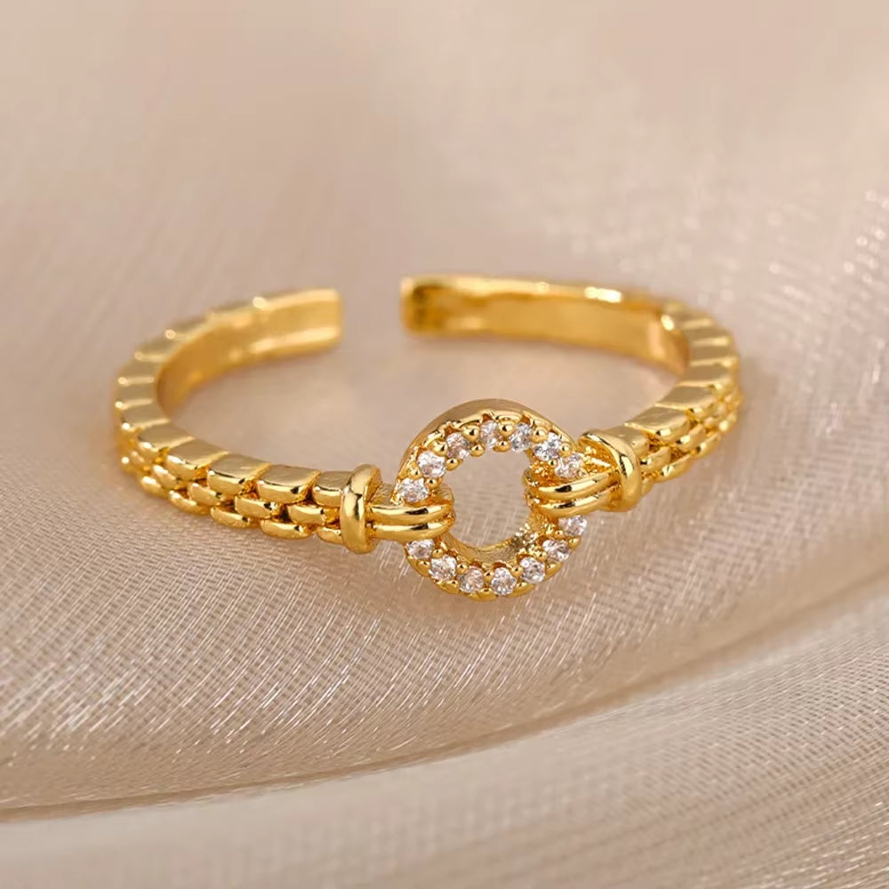 Shine Bright with Our Aesthetic Heart Gold Stainless Steel Rings! Perfect for Weddings, Prom, and Gifts! 💖✨ #VintageVibes #WaterproofJewelry